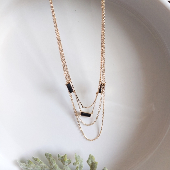 🆕🌿GOLD CHAIN NECKLACE🌿 - Picture 5 of 9